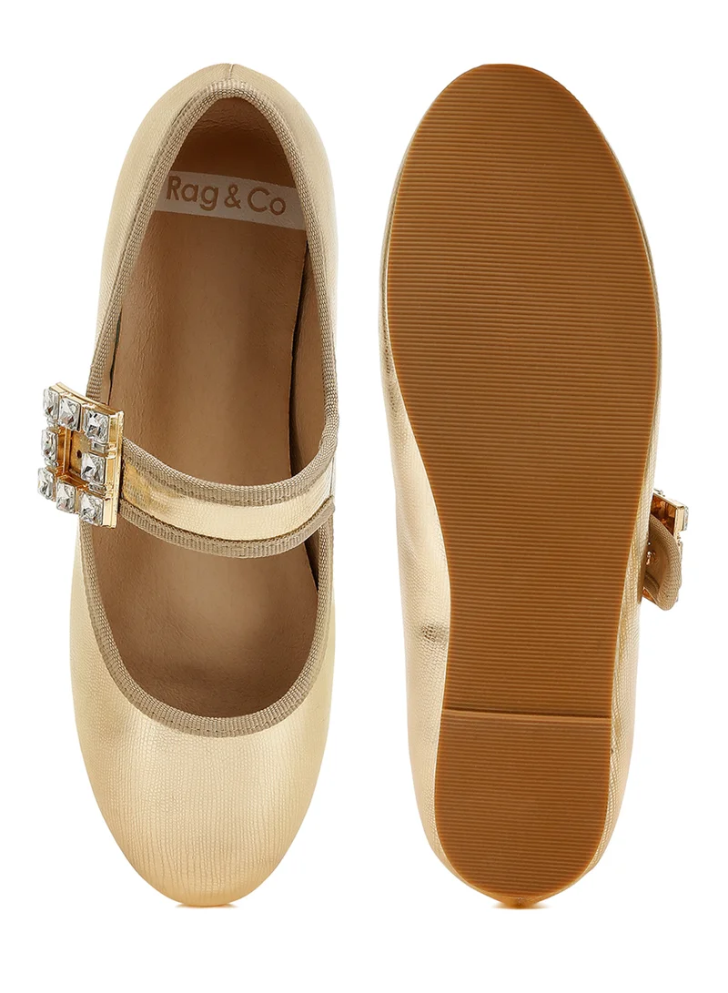 London Rag Brooch Mary Jane Sandals in Gold