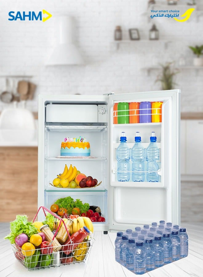 سهم ثلاجة ذات باب واحد سعة 86 لترًا بتبريد مباشر/ثلاجة صغيرة لإزالة الجليد/تبريد سريع مع التحكم في درجة الحرارة/أرفف سلكية/سلة باب شفافة، ومساحة إضافية ونضارة تدوم طويلاً مع إضاءة داخلية - ضمان لمدة عامين - Image 3