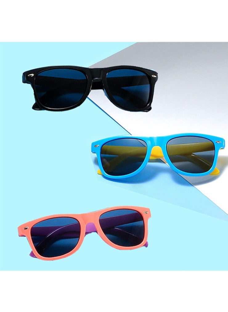 الوجبة نظارات شمسية بإطار ملون، 3 قطع نظارات شمسية مستقطبة للأطفال، نظارات شمسية مربعة أنيقة للأطفال بعدسات رمادية، مطاط مرن، حماية من الأشعة فوق البنفسجية 400، مثالية لحفلات الأطفال والأنشطة الخارجية - Image 4