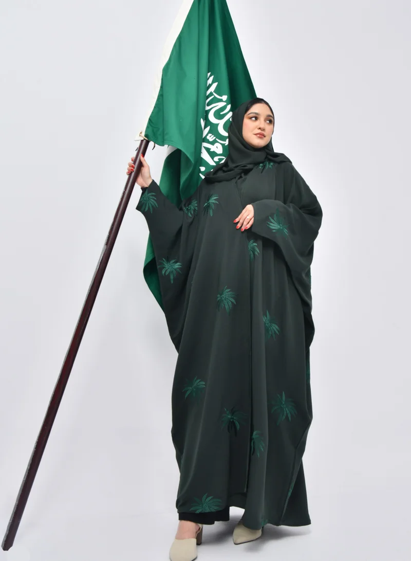 HAWRAA ABAYA Abaya Bisht with palm tree embroidery all over the abaya - Saudi National Day design