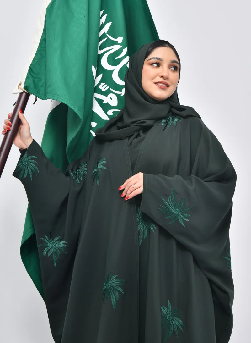 HAWRAA ABAYA Abaya Bisht with palm tree embroidery all over the abaya - Saudi National Day design
