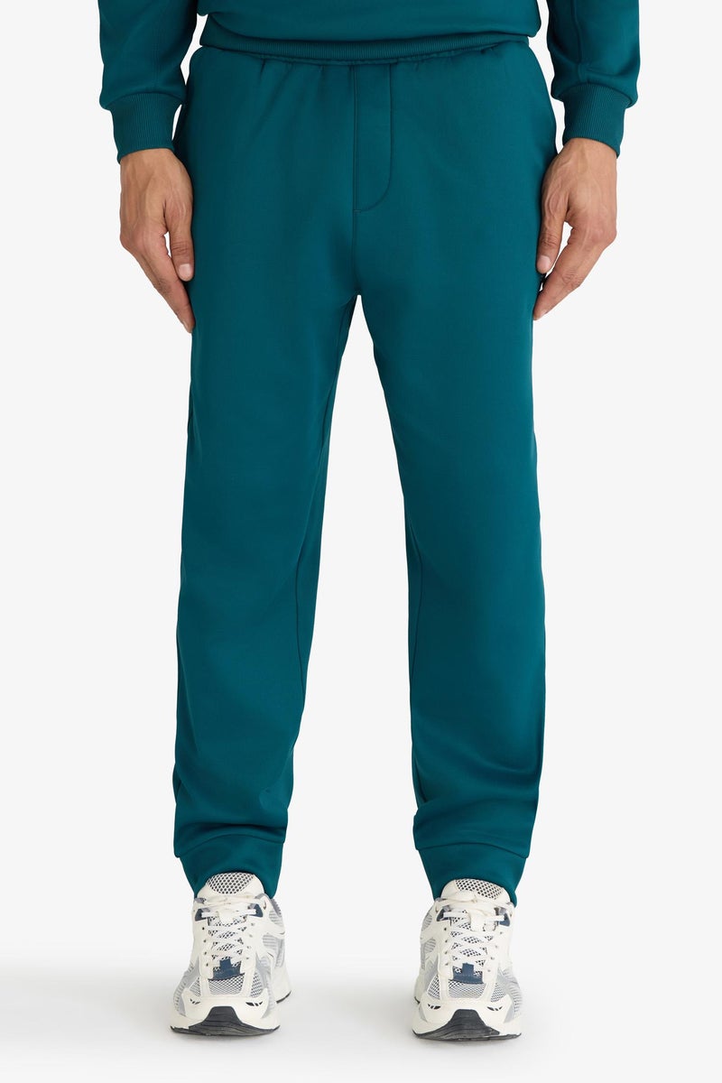 DeFacto Green Man Standard Fit Jogger Casual - Image 3