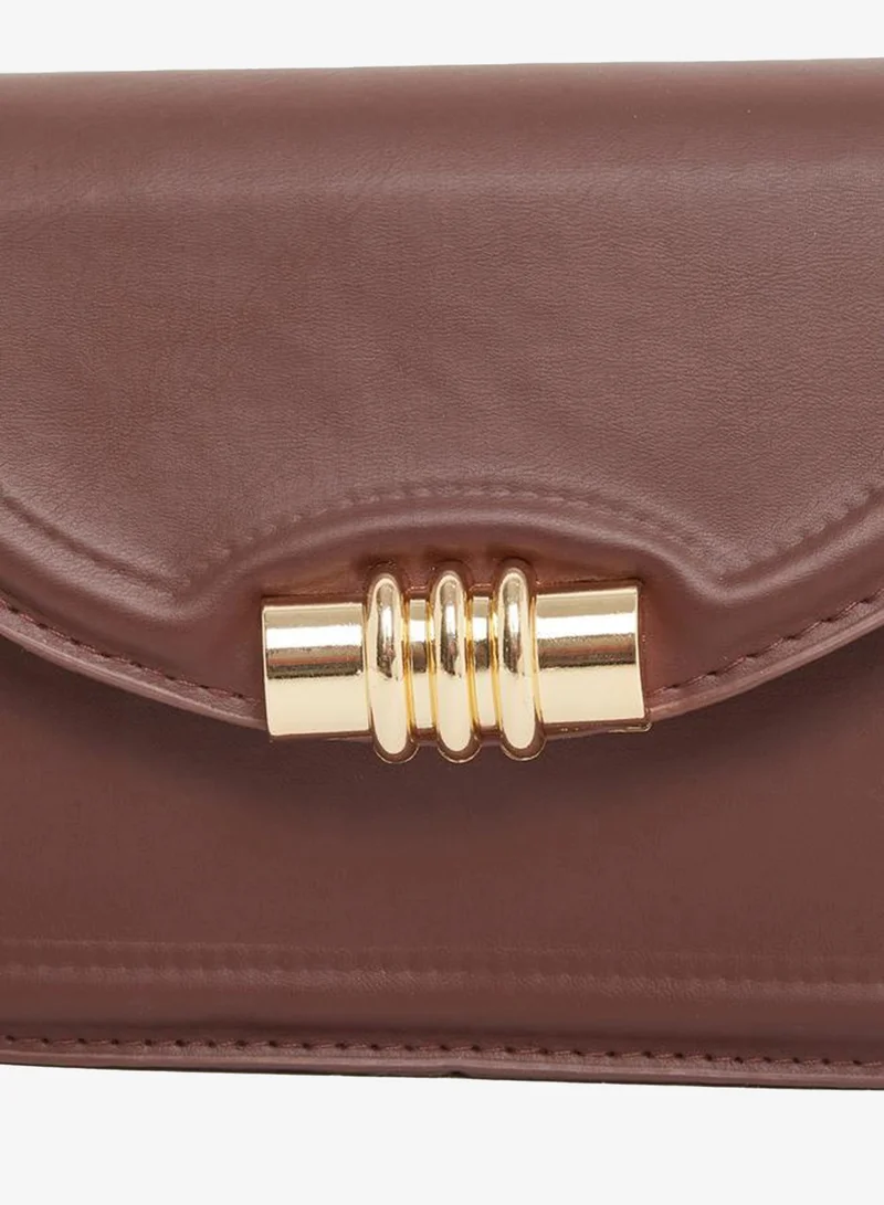 ستايلي حقيبة كتف بتفاصيل إبزيم وحزام سلسلة