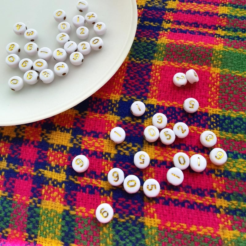 Looconi Amaney 500pcs Gold Number Beads 7x4mm Mixed Number Beads Acrylic Round Shape Loose Beads - Image 5