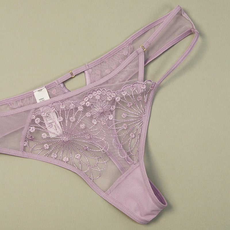 French-Style Panties Ultra-Thin Embroidered Lace Panties Pure Cotton Crotch Lift Low-Rise Plus-Size Panties T-Back Panties - Image 1