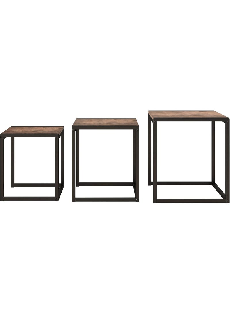 طقم 3 طاولات جانبية مربعة عصرية ريفية | لغرفة المعيشة، غرفة النوم، المكتب | طاولات قهوة وطاولات جانبية متعددة الاستخدام | إطار معدني قوي وسطح MDF | تصميم صناعي وأنيق - Image 1
