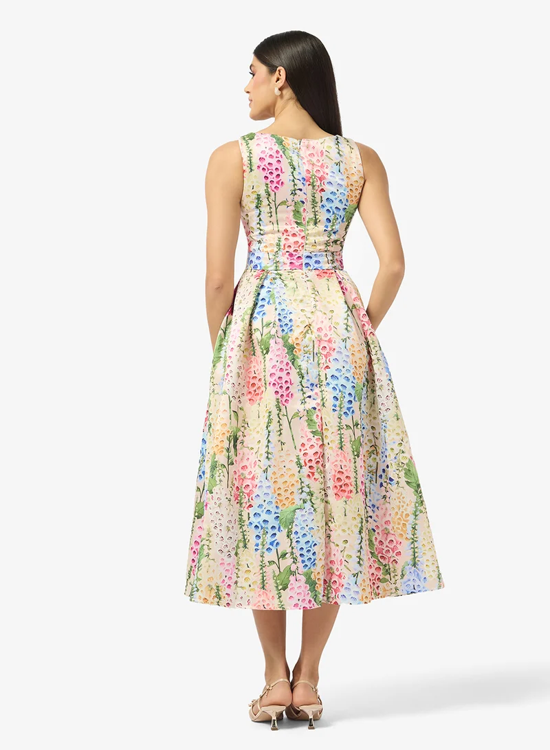 ايلا فستان بطبعة زهور