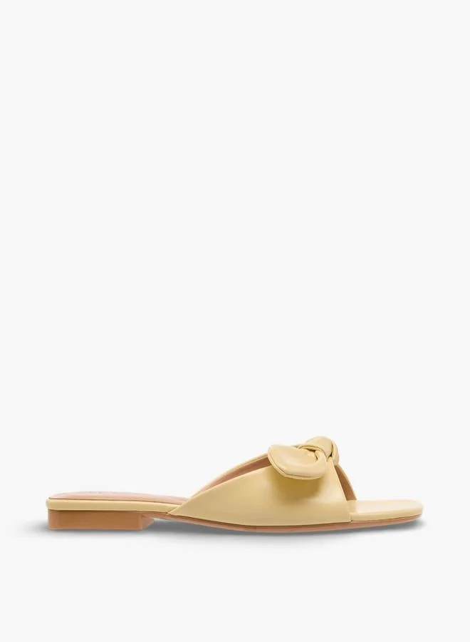 سيليست Women Slip-On Sandals