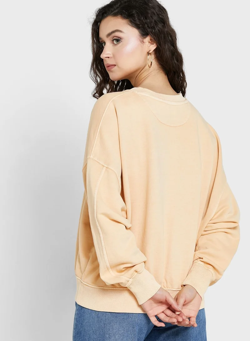 Wrangler Round Neck Sweatshirts