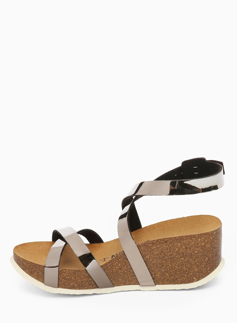 بيتون صنادل أستيريا بكعب إسفين متعدد الأشرطة