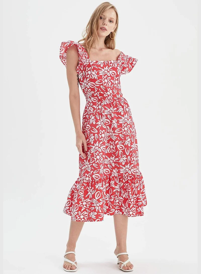ديفاكتو Woman Tiered Square Neck Short Sleeve Woven Dress