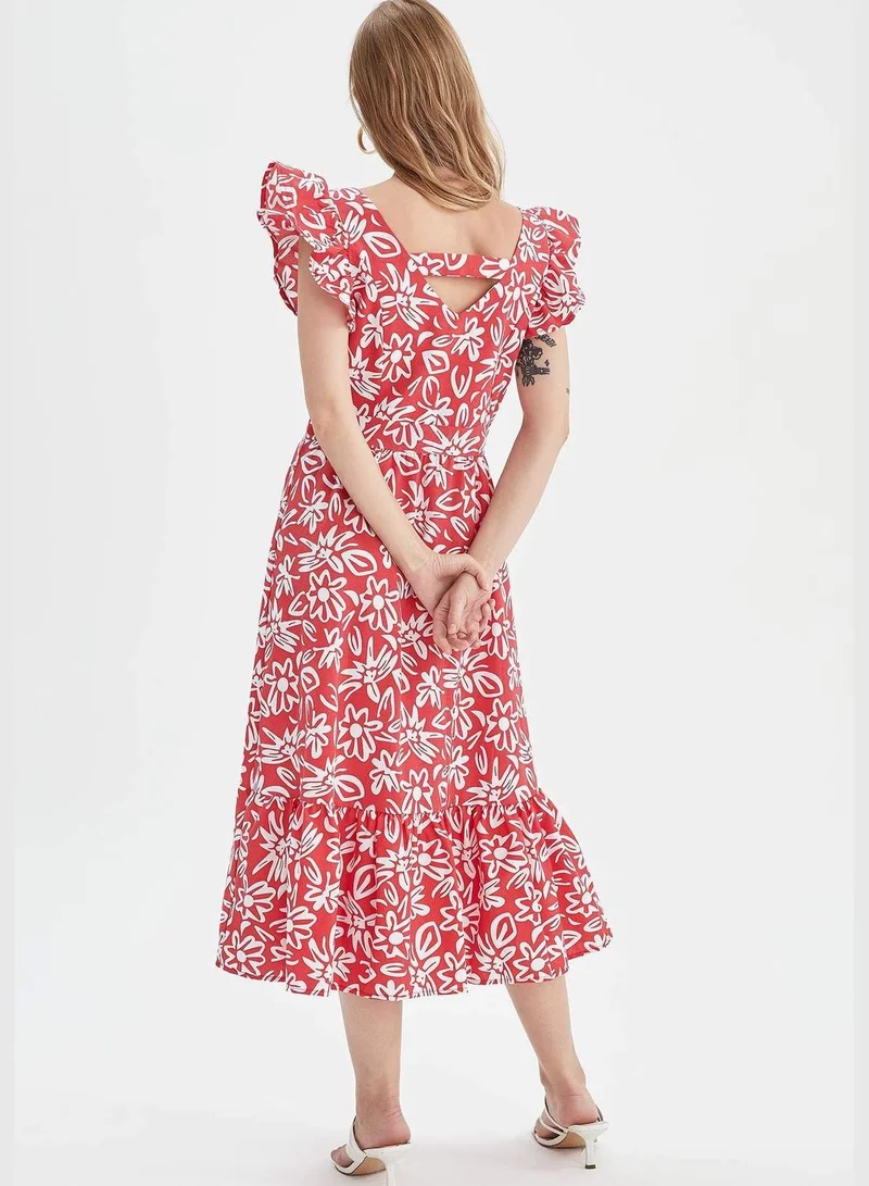 ديفاكتو Woman Tiered Square Neck Short Sleeve Woven Dress
