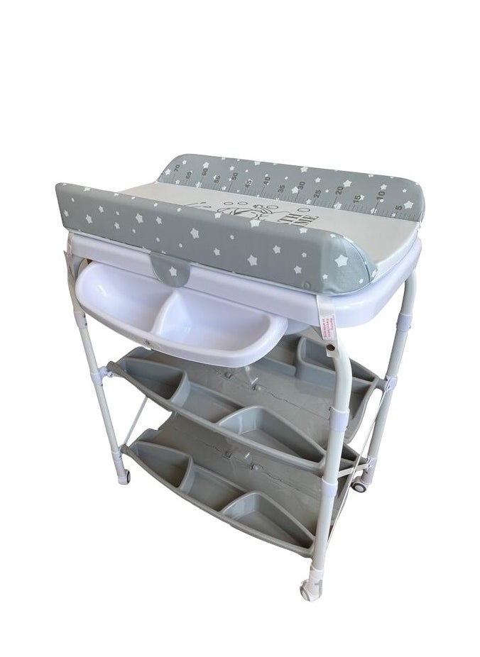 Star Kids Multi-use baby changing table with built-in bathtub  - Image 2
