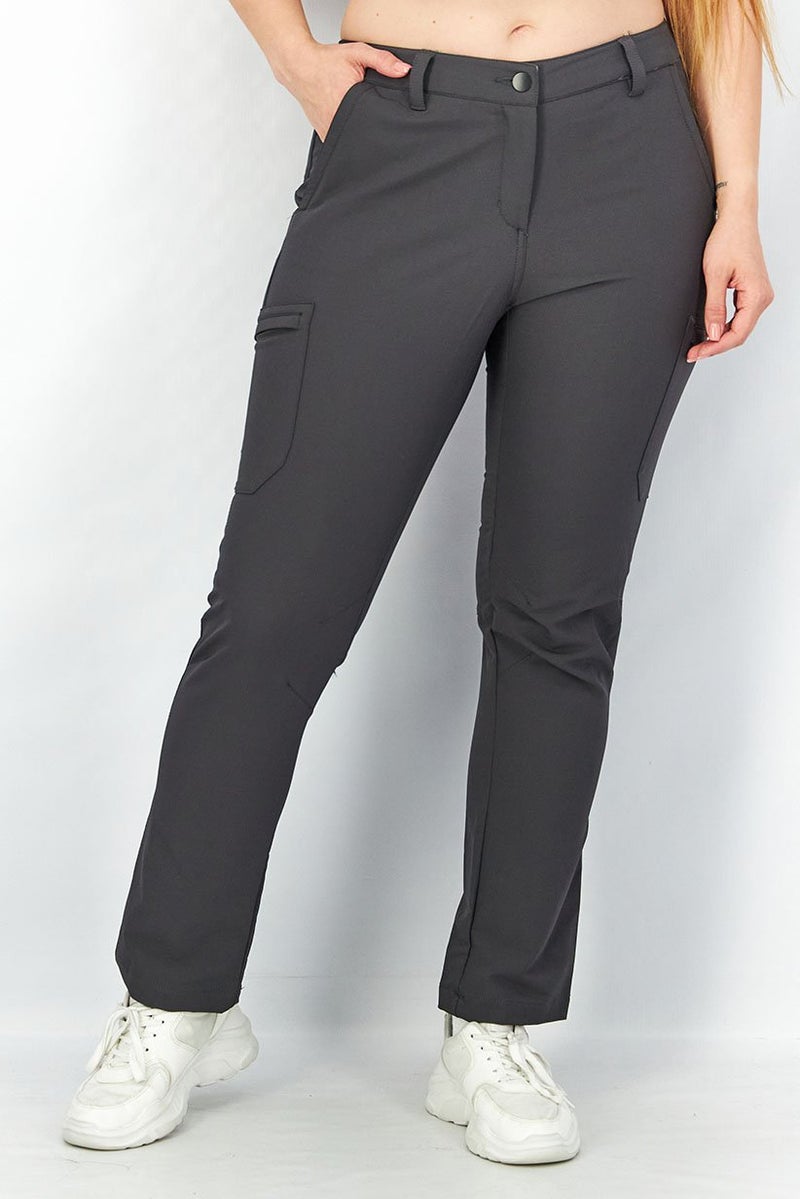 Tchibo سروال نسائي بقصة عادية مع جيوب كارغو، رمادي داكن - Image 1