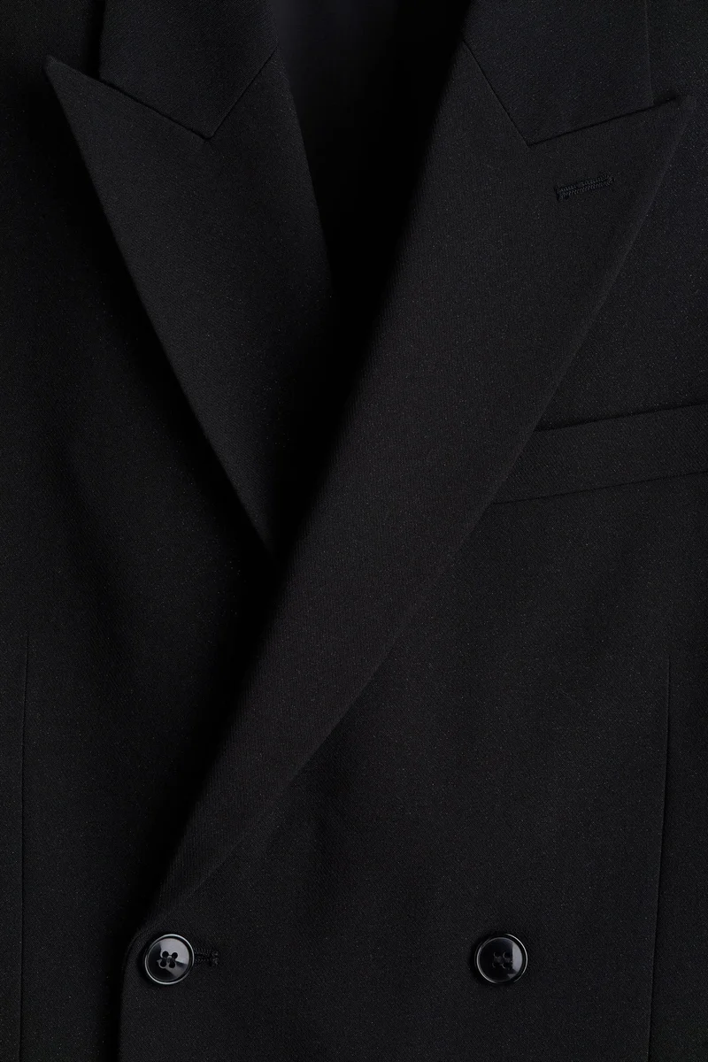 اتش اند ام جاكيت بقصة مريحة وصفين من الأزرار على الصدر