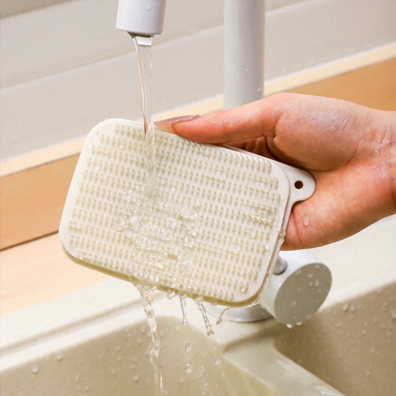 Bendable Multifunctional Vegetable Fruit Cleaning Brush - Image 3