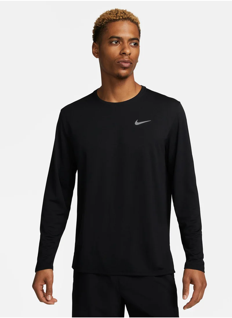 نايكي Dri-Fit Uv Miler T-Shirt