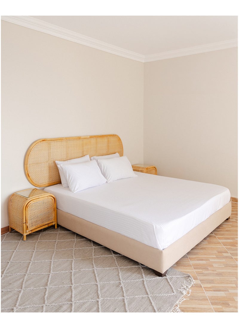 More cottons - Striped Flat Bedsheet 200 TC + 2 pillow cases - Image 1