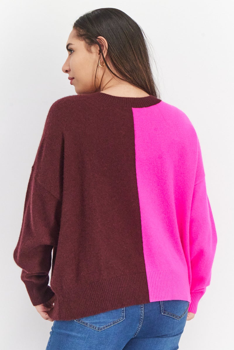 Aqua Women Crew Neck Two Tone Cashmere Sweater, Dark Rasin - Image 4