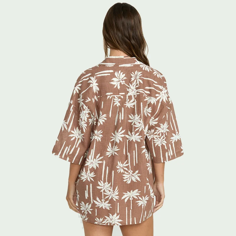 بيلابونج Beach Side Printed Short Sleeve Shirt - Women