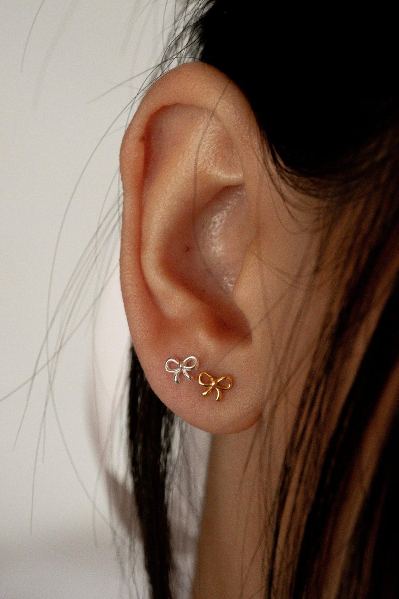 NONTAI 20G Titanium Nose Stud Gold Bow Earrings for Women, Threadless Flat Back Earrings, Tiny Bow Tragus Conch Helix Piercing Jewelry - Image 5