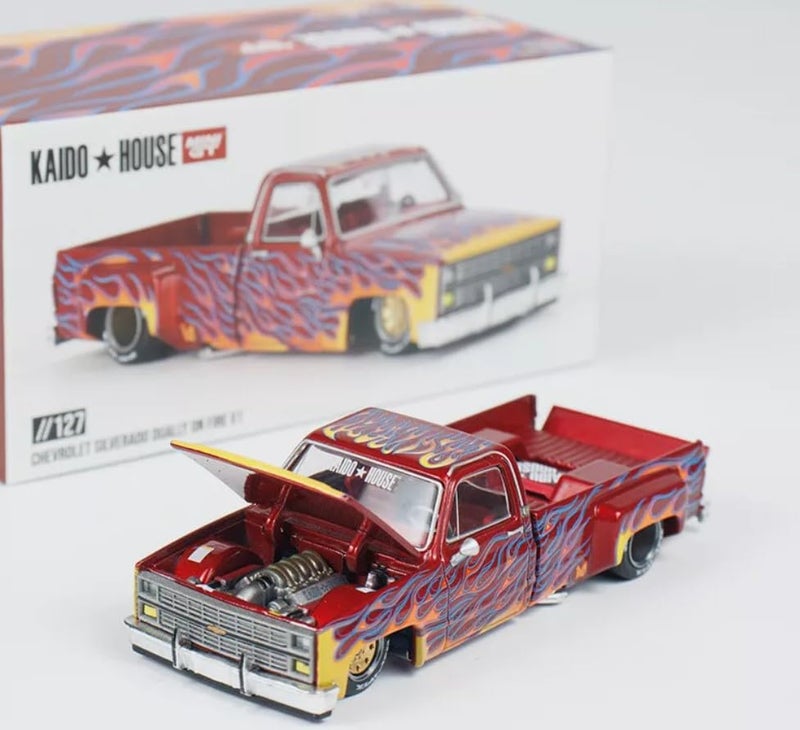 Mini GT Models True Scale Miniatures Model Car Compatible with Chevrolet Silverado Dually on Fire V1 Red with Flames Limited Edition 1/64 Diecast Model Car Kaido House KHMG127 - Image 2