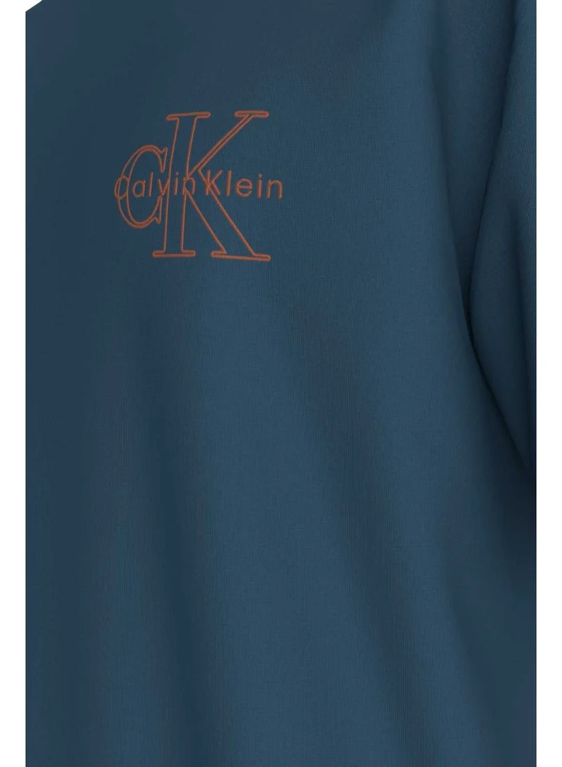 كالفن كلاين جينز تيشرت مزين بشعار حروف كلفن كلاين