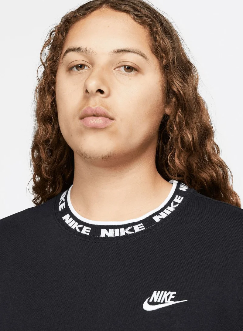 Nike Essential Club T-Shirt