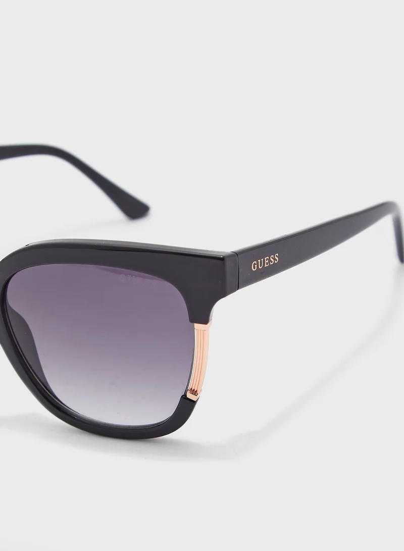 GUESS Oversized Sunglasses