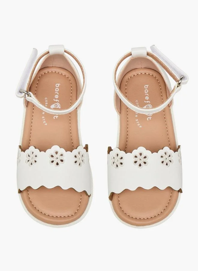 بيرفيت Girls Scalloped Detail Hook & Loop Sandals