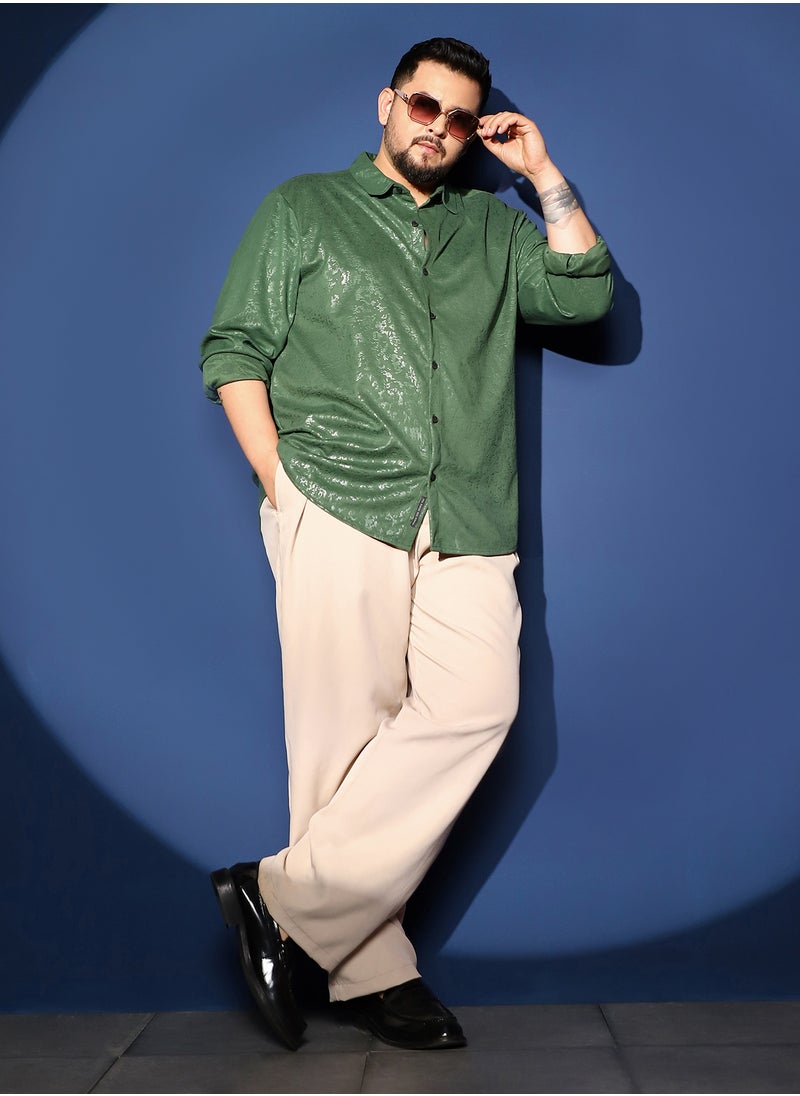 Instafab Plus Instafab Plus Men's Forest Green Corroded-Tactile Shirt For Casual Wear | Spread Collar | Long Cuffed Sleeves | Button Closure | Plus Size Shirt Crafted With Comfort Fit For Everyday Wear  - Image 5