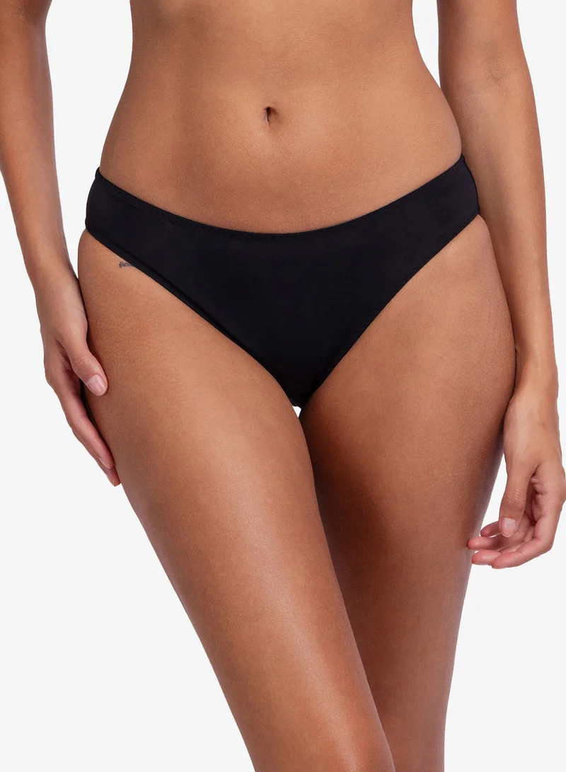 دورينا سروال داخلي دانتيل