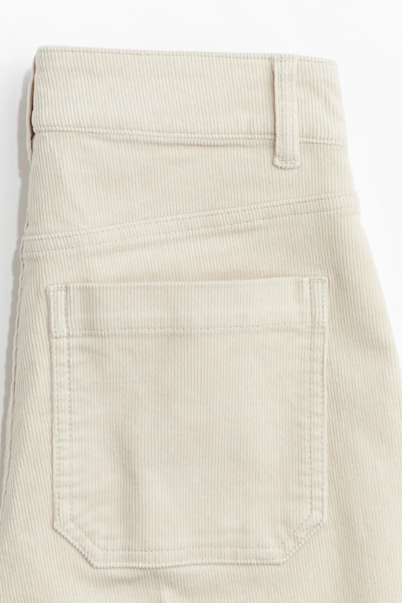 اتش اند ام بنطلون كوردروي واسع من الأسفل