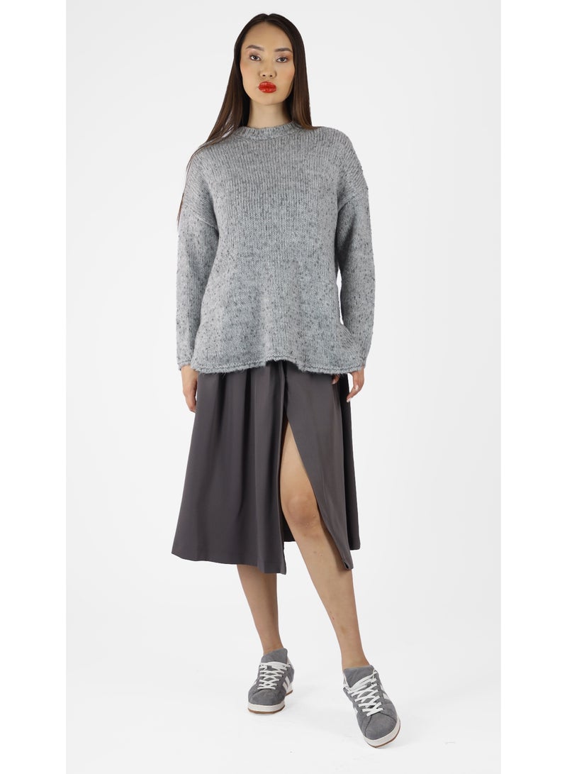 KYVELi Women’s Knit Long Sleeve Crew Neck Sweater – Grey - Image 1