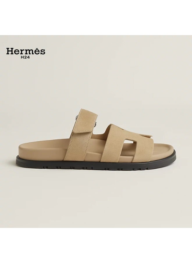 Hermes H24 صندل ”H24 Chypre“ من هيرميس للنساء، مزود بشريط فيلكرو، لون رملي - Image 2