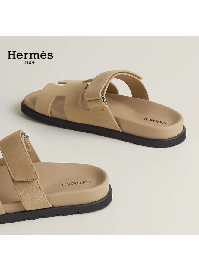 Hermes H24 صندل ”H24 Chypre“ من هيرميس للنساء، مزود بشريط فيلكرو، لون رملي - Image 4