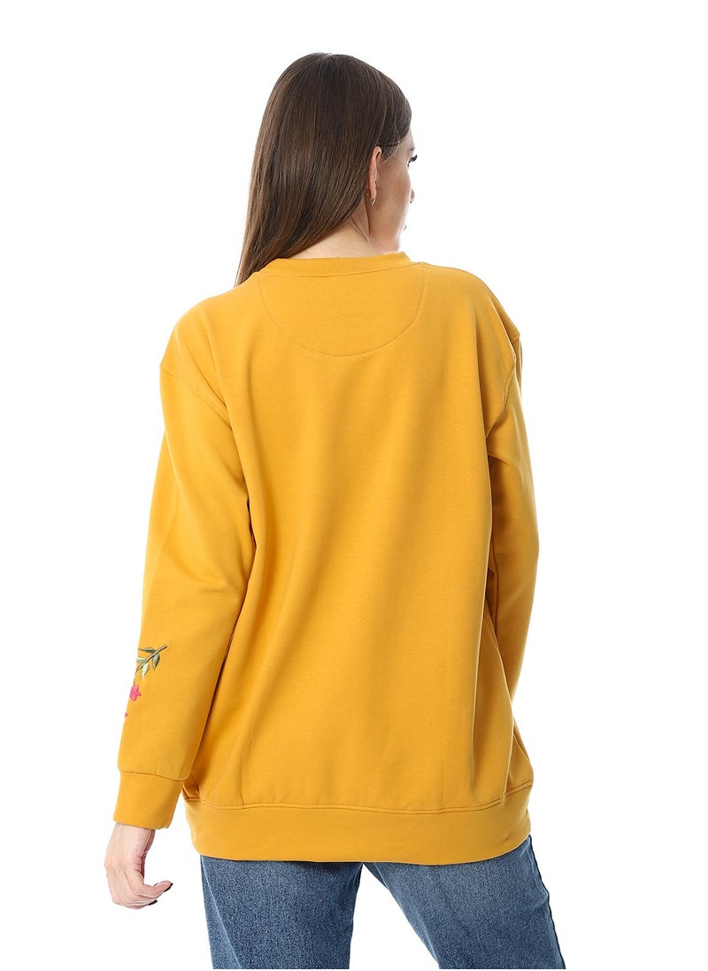 Caesar WomenEmbroidery Melton sweat Shirt With Long Sleeves  - Image 2