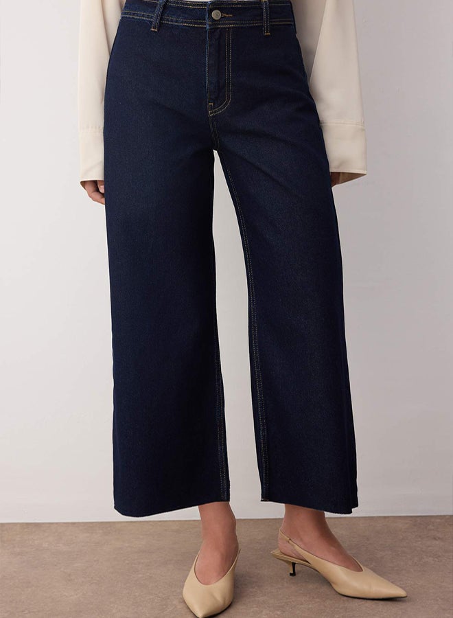 trendyol Dark Blue MidWaist and Waist Detail Cutout Leg Culotte AnkleLength Jeans - Image 3