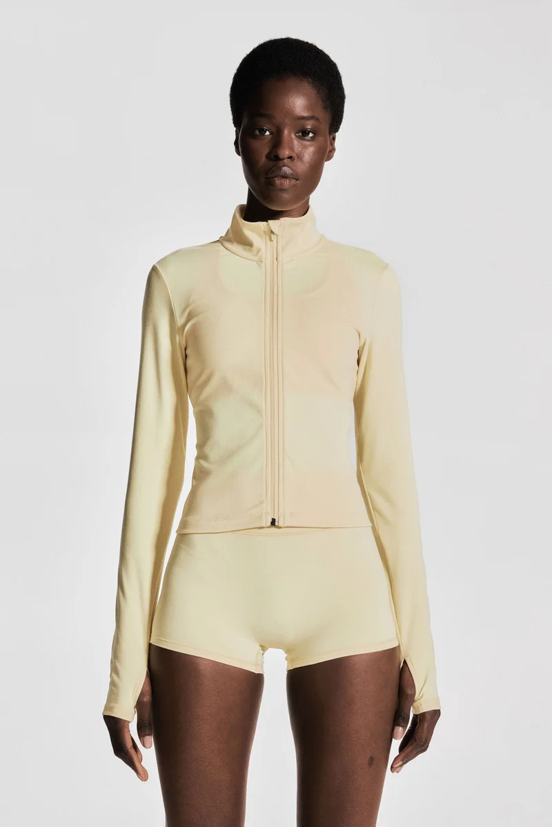 اتش اند ام جاكيت رياضي بسحّاب من نسيج سوفت موف