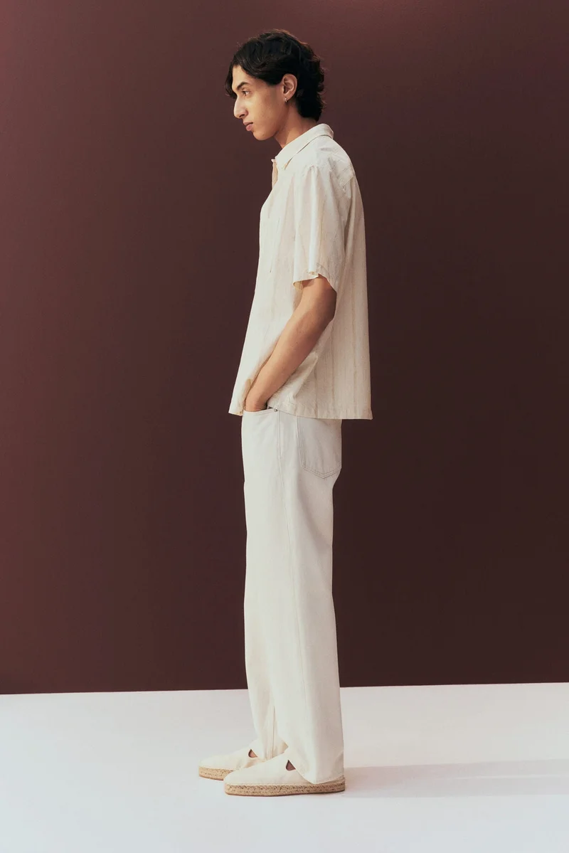 H&M 001-10-210-White Light Regular Fit Short-sleeved shirt for Men | Best Price UAE