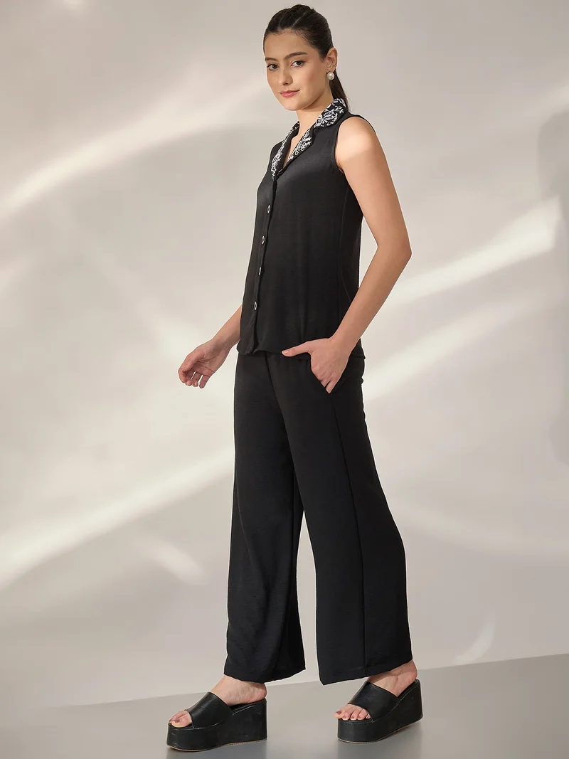 بانيت طقم متناسق (Co-ord Set) قميص مطرَّز بياقة كلاسيكية مع بنطلون - أسود