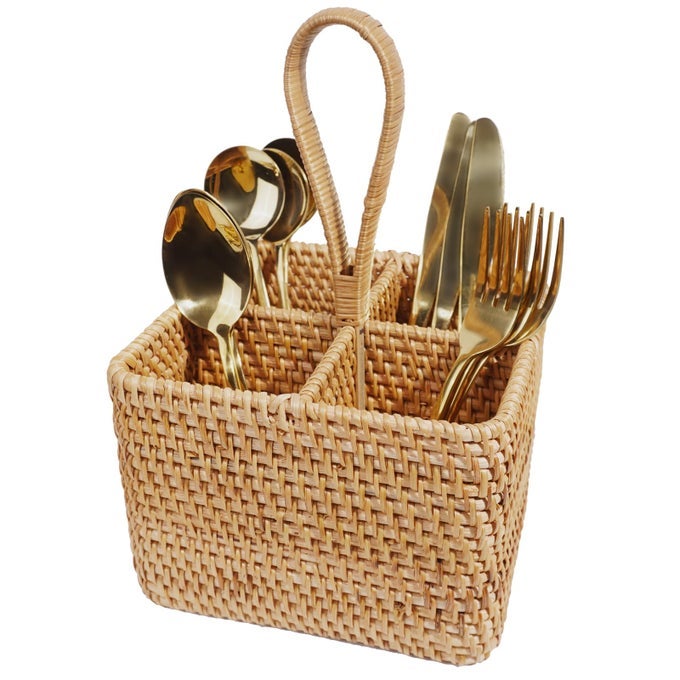 NATURAL WICKER UTENSIL CADDY WITH BUILTIN HANDLESWICKER SILVERWARE CADDY WITH 4 COMPARTMENTSSPOON CUTLERY HOLDER UTENSILS ORGANIZERCONDIMENT ORGANIZER SILVERWARE HOLDER709 512 INCH
