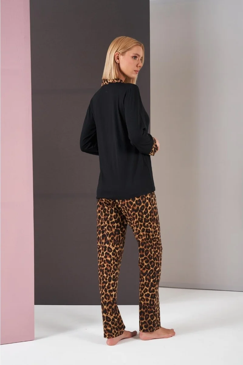 Pjs Women's Buttoned Leopard Patterned Piping Long Sleeve Pajama Set
