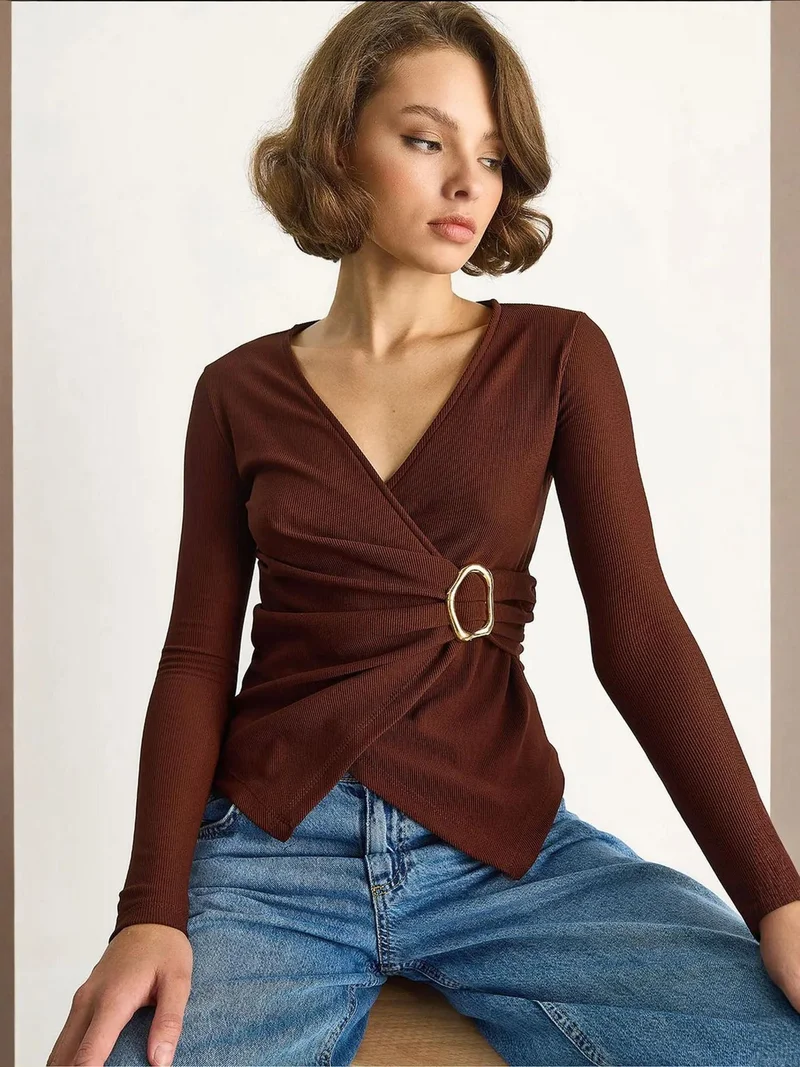 Bianco Lucci LUCCI Textured V-Neck Long-Sleeve Wrap Blouse