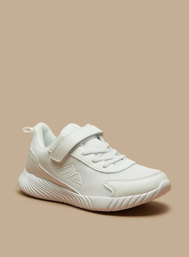 OAKLAN Textured Low Ankle Sneakers with Hook and Loop Closure