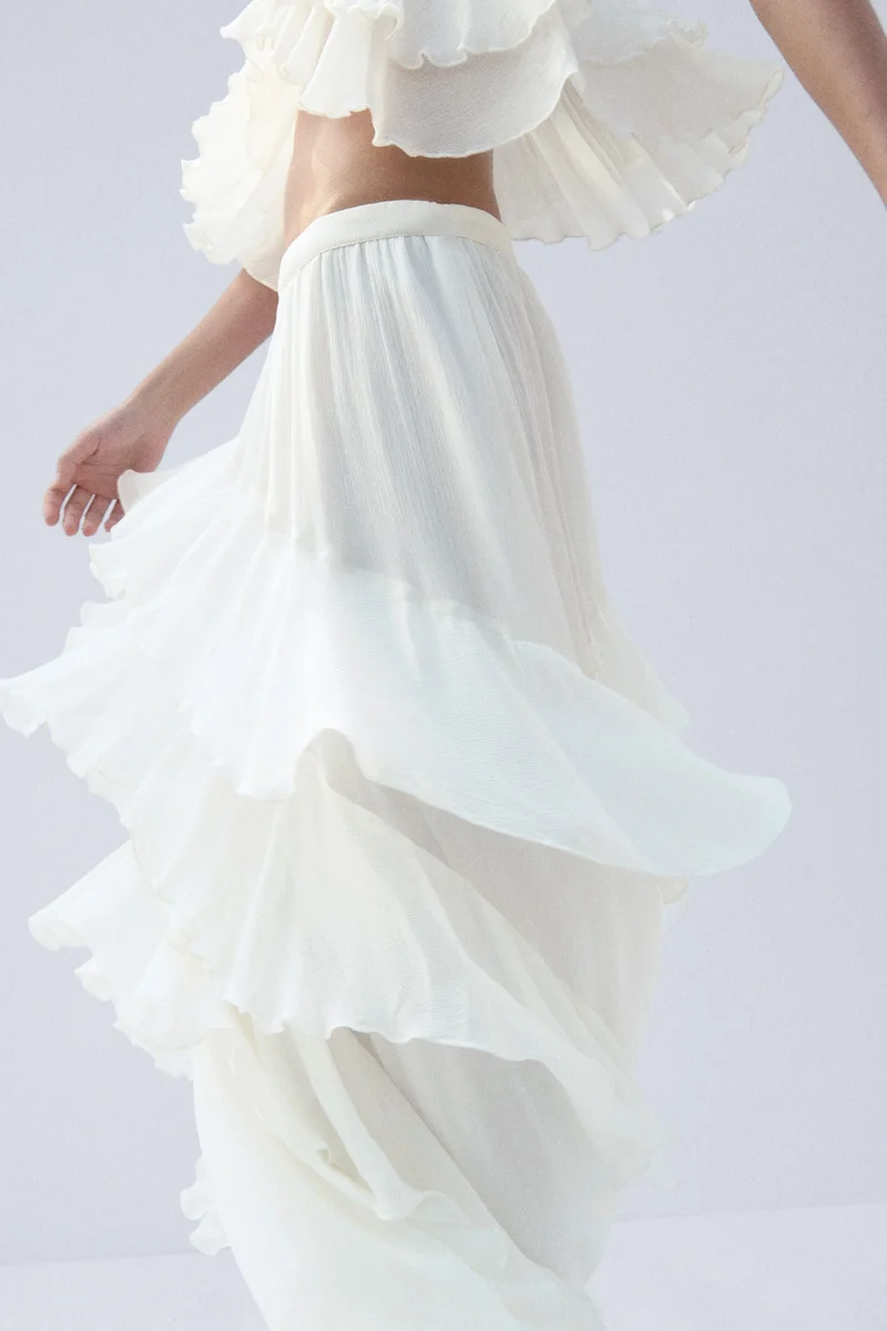 H&M Crinkled tiered skirt