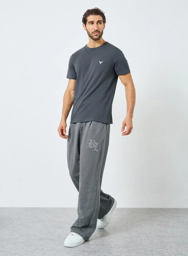 ستايلي تيشيرت قطني رمادي بتطريز نسر للرجال