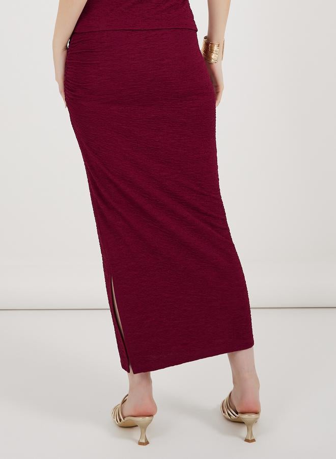 Styli Textured Knit Bodycon Maxi Skirt with Gathered Detail - Image 4
