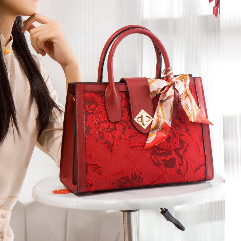 Embroidered Light Luxury Jacquard Elegant Handbag For Women Model, Large Capacity Tote Bag For Middle-Aged Women - Image 3