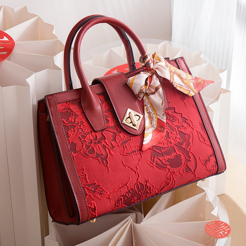 Embroidered Light Luxury Jacquard Elegant Handbag For Women Model, Large Capacity Tote Bag For Middle-Aged Women - Image 1